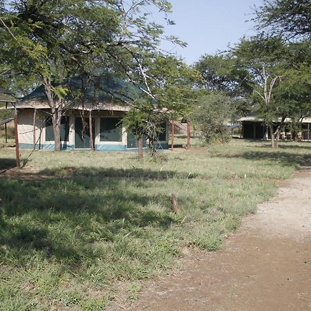 Osero Serengeti Luxury Tented Camp Banagi Luaran gambar