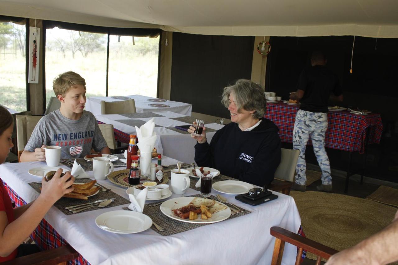 Osero Serengeti Luxury Tented Camp Banagi Luaran gambar
