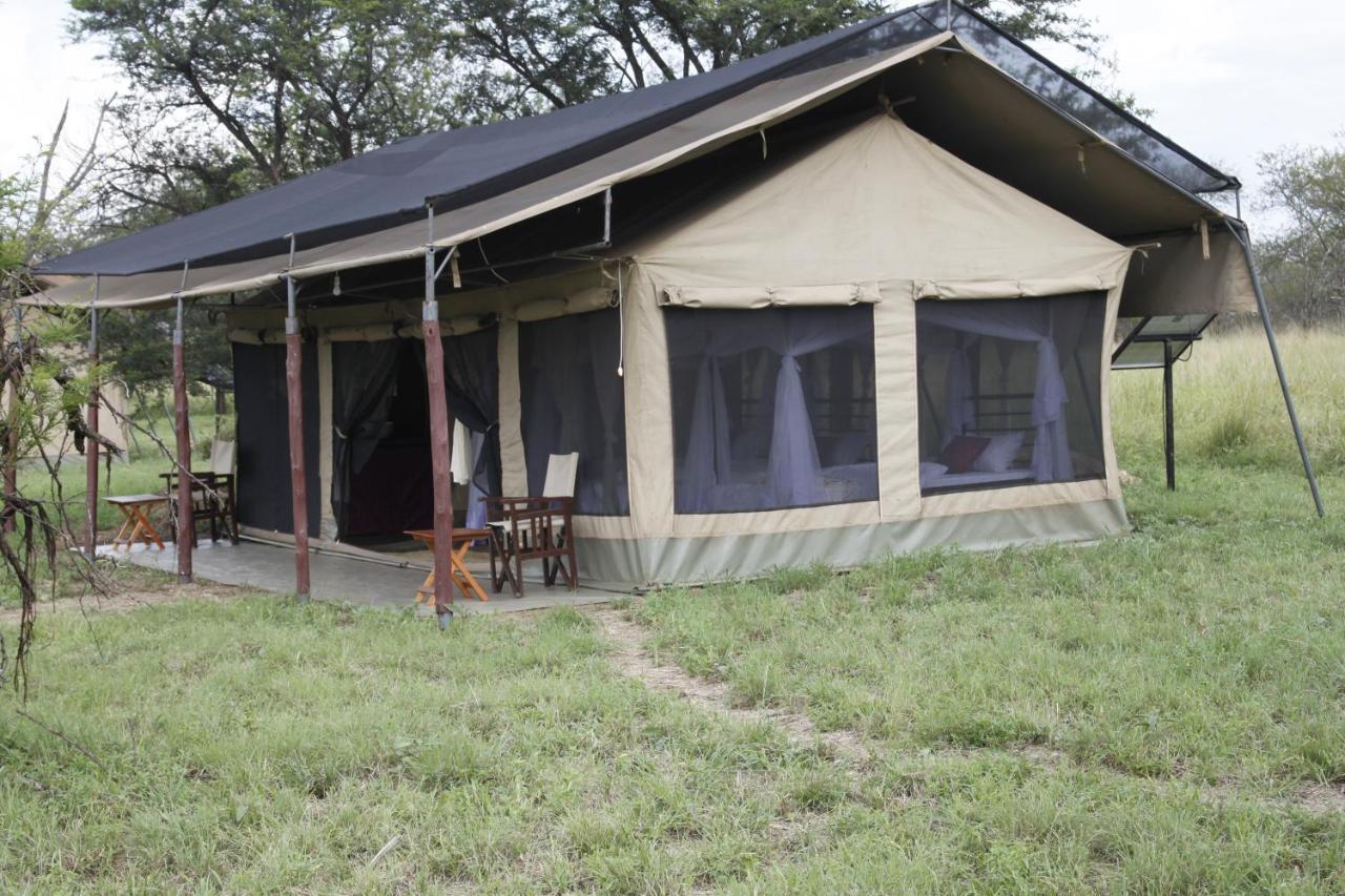 Osero Serengeti Luxury Tented Camp Banagi Luaran gambar