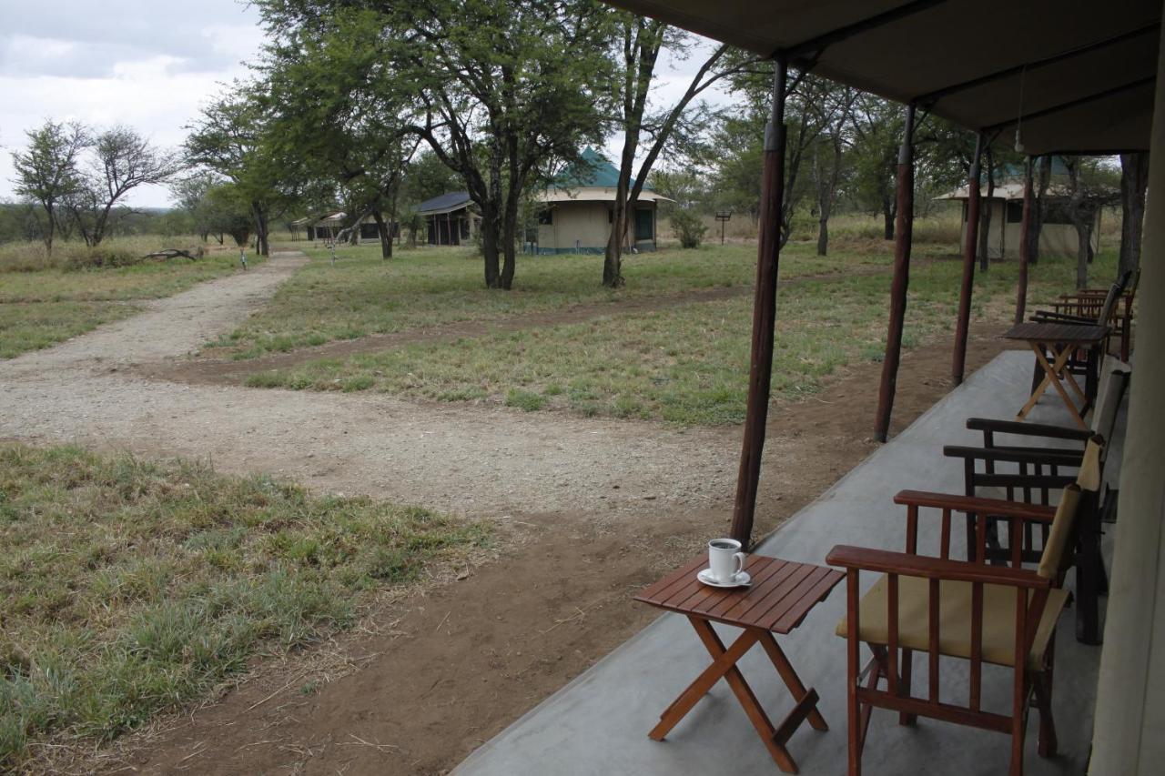 Osero Serengeti Luxury Tented Camp Banagi Luaran gambar