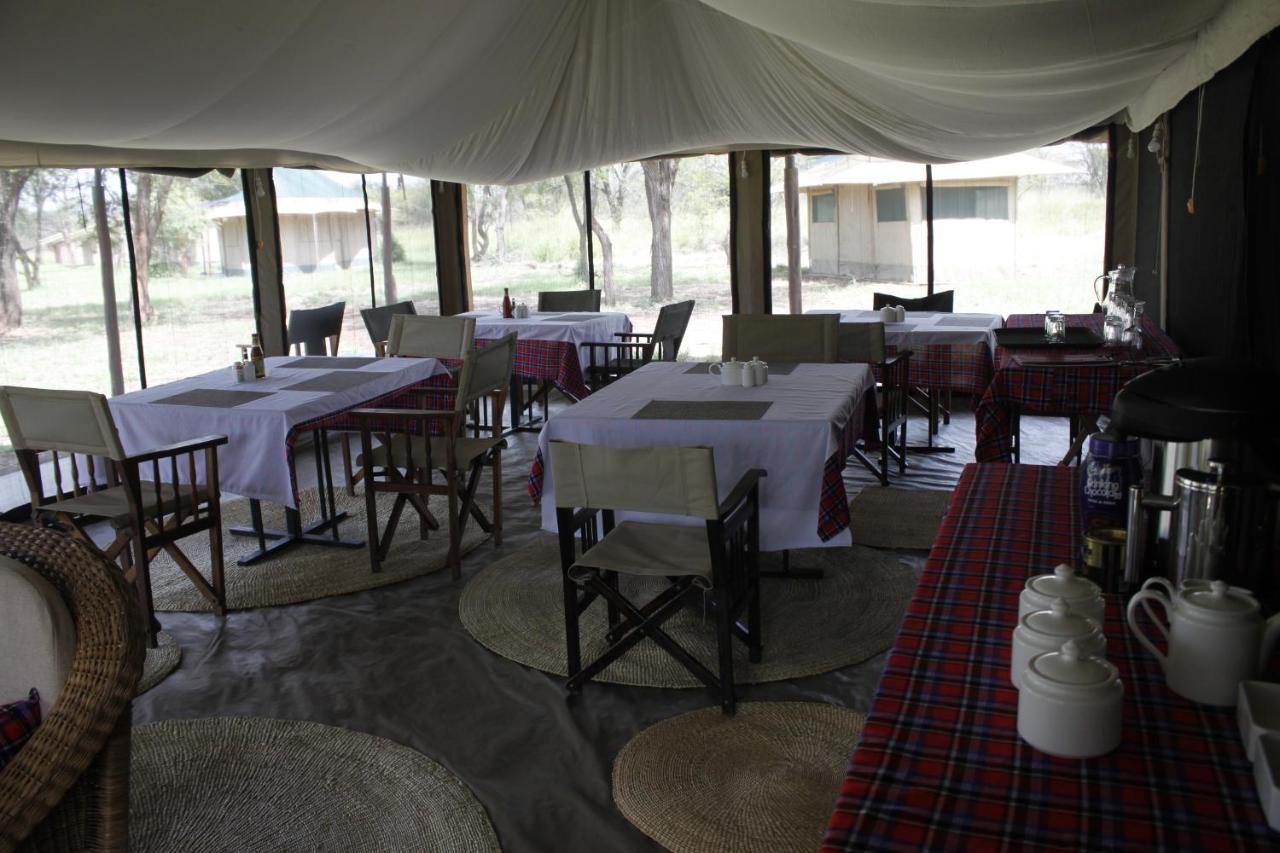 Osero Serengeti Luxury Tented Camp Banagi Luaran gambar